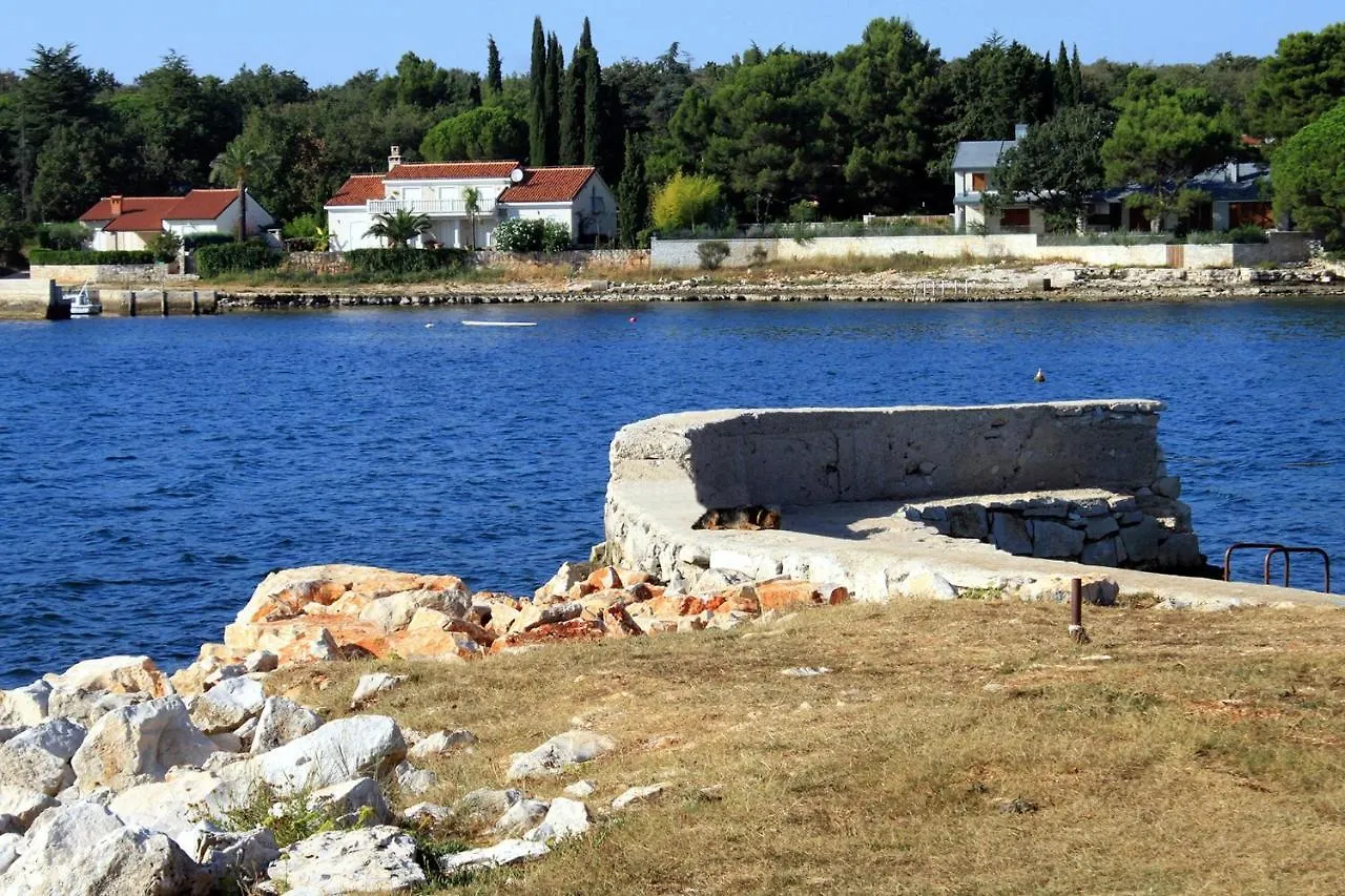 Apartments By The Sea Sveti Ivan, Umag - 7002